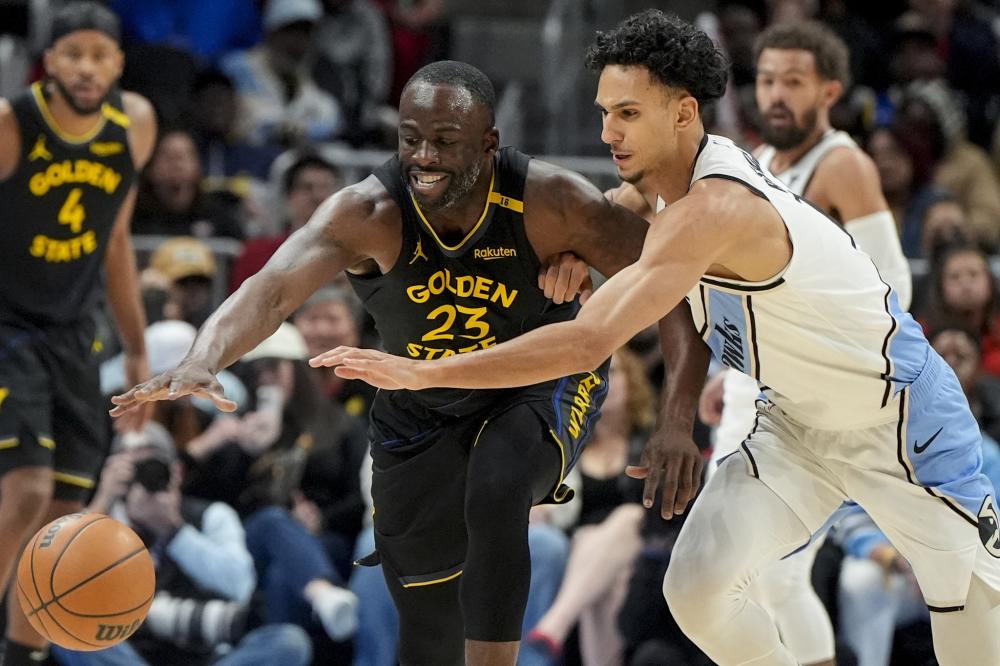 记者：德温特想踢欧冠，他依然优先考虑加盟国米