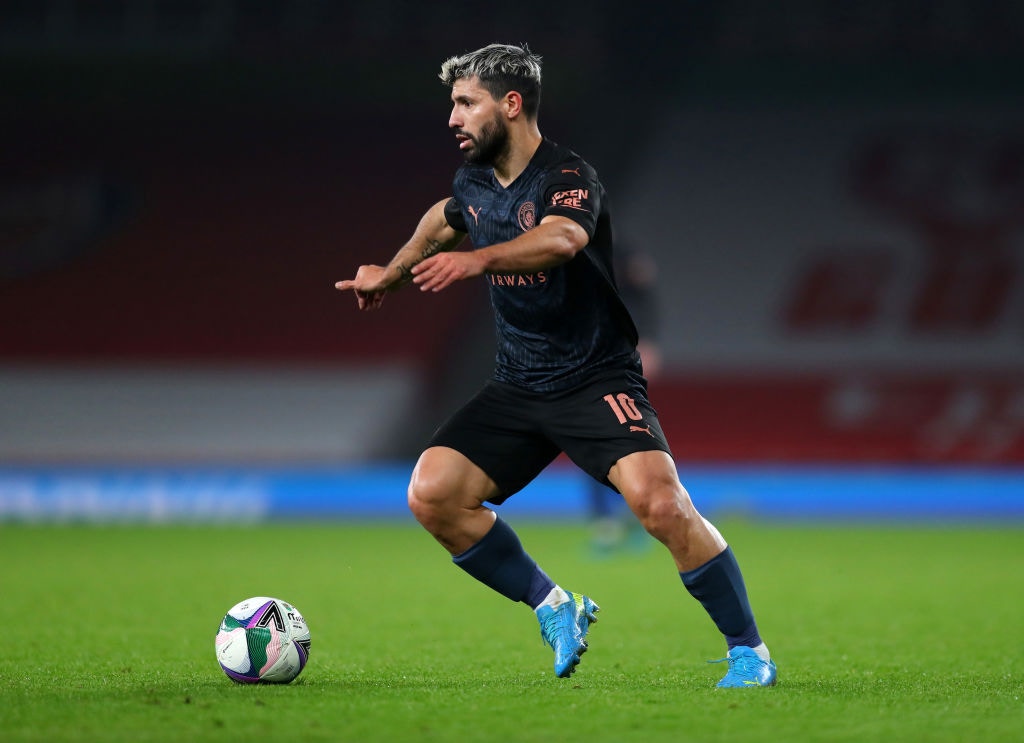 颜骏凌晒自己和范德萨的合影：这一切都是值得的❤